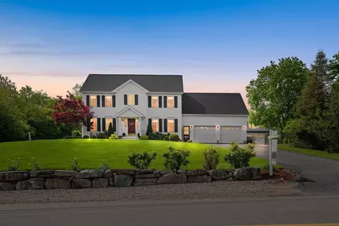 172 Orchard St, Newbury, MA 01922