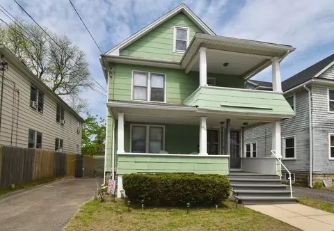 34-36 Los Angeles St, Springfield, MA 01107