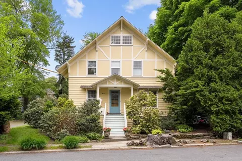 11 Windermere Park, Arlington, MA 02476