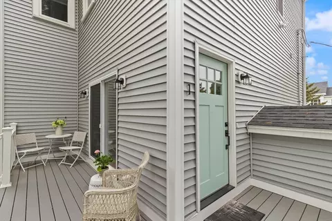 25 Conant St #1, Danvers, MA 01923 photo 3