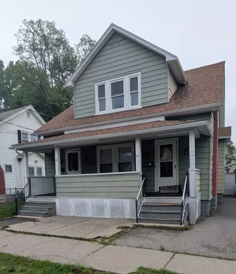 26 Charbonneau Ter, Chicopee, MA 01013