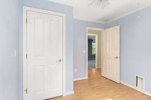 Bedroom - 151 Mohawk Trl, Cranston, RI 02921 photo 3 of 8