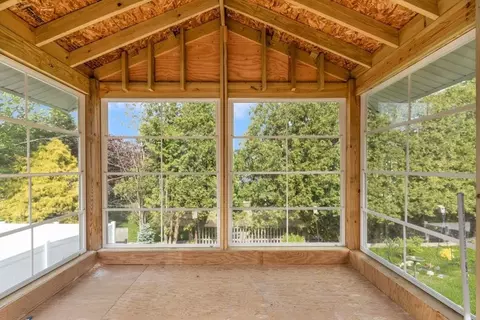 Exterior - 151 Mohawk Trl, Cranston, RI 02921 photo 6 of 12