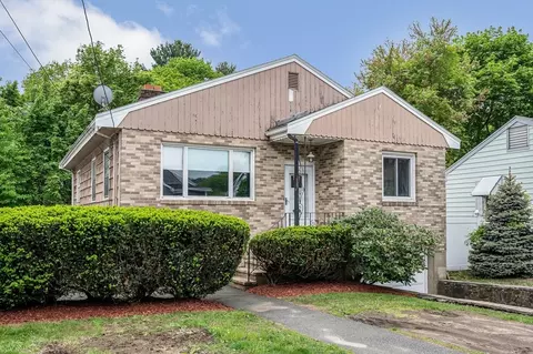 332 Lynnfield St, Lynn, MA 01904