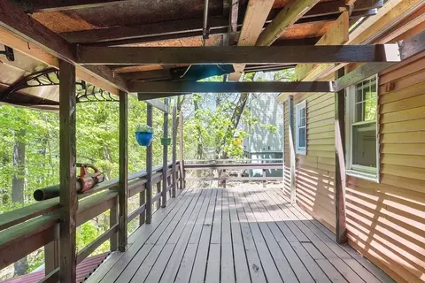 29 Warwick Rd, Gardner, MA 01440 photo 6