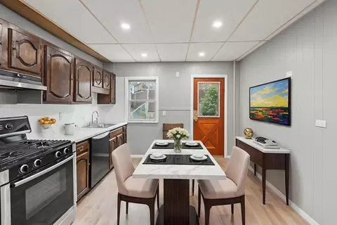 309 Eagle St, Boston, MA 02128 photo 11