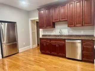 7 Christopher St, Boston, MA 02122 photo 16