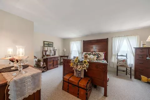 64 E Main St, Middleboro, MA 02346 photo 23