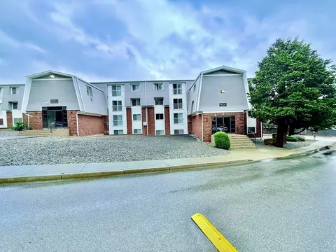 300 Smithfield Rd #5-49, North Providence, RI 02904