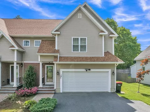 1 Oakes St #B, Millbury, MA 01527