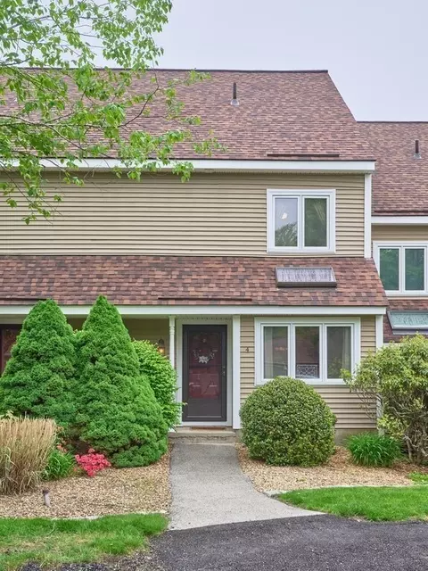 66 Pleasant St #4, Oxford, MA 01537