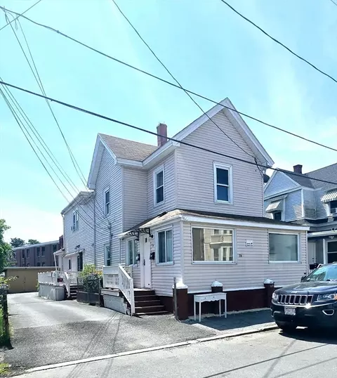 16 Willoughby St, Lawrence, MA 01841