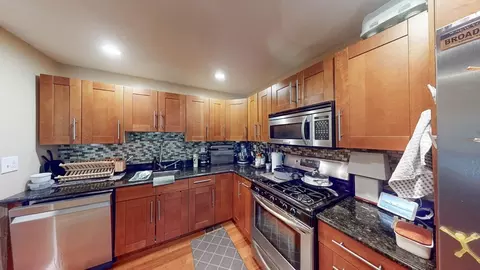 391 Hyde Park Ave #112, Boston, MA 02131