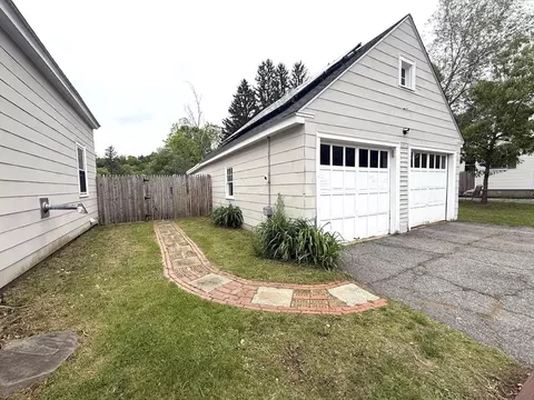 Exterior - 682 Wheelwright Rd, Barre, MA 01005 photo 3 of 5
