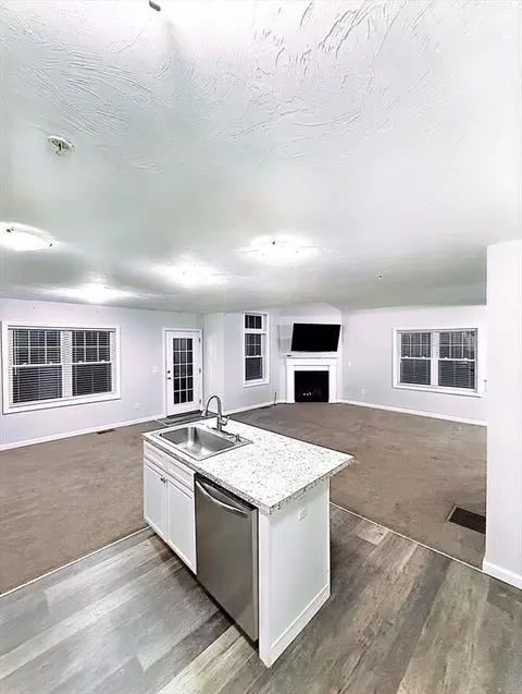 2 Trail Ridge Way # C, Harvard, MA 01451