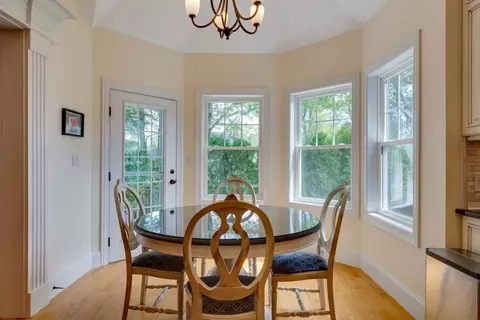 10 Damon Rd, Needham, MA 02494 photo 12