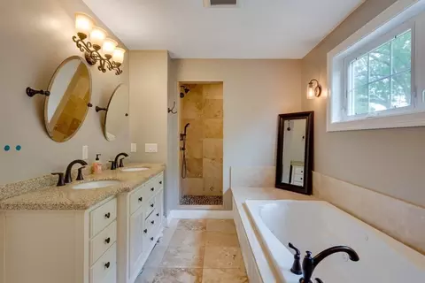10 Damon Rd, Needham, MA 02494 photo 24
