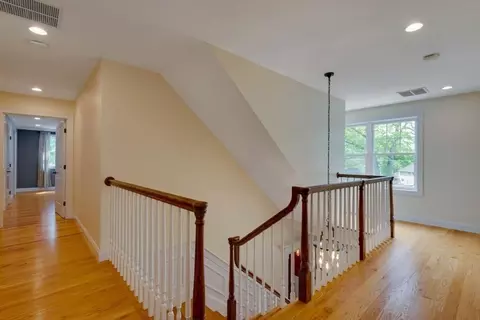 10 Damon Rd, Needham, MA 02494 photo 19