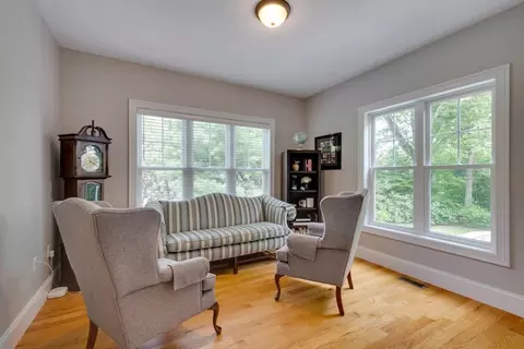 10 Damon Rd, Needham, MA 02494 photo 15