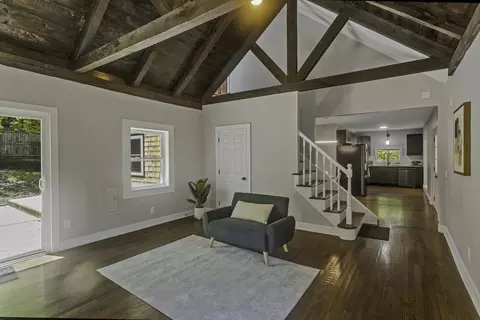 64 S Cottage Rd, Holland, MA 01521