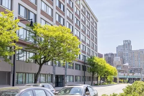 169 Monsignor Obrien Hwy #206, Cambridge, MA 02141