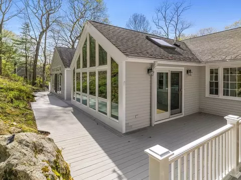14 Pond St, Dover, MA 02030 photo 16