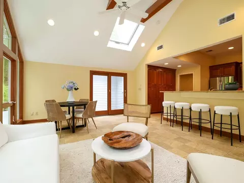 14 Pond St, Dover, MA 02030 photo 10