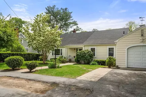 39 Manton Rd, Swampscott, MA 01907