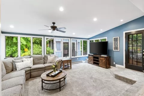 2 Confalone Cir, Wakefield, MA 01880 photo 16