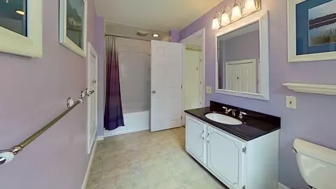 Bath - 91 Hitching Post Ln, Centerville, MA 02632 photo 1 of 2
