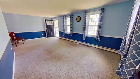 Living - 91 Hitching Post Ln, Centerville, MA 02632 photo 3 of 5