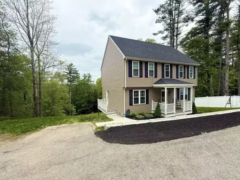 244 Holland Rd, Sturbridge, MA 01518