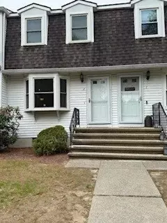 100 E 6th St #2, Dracut, MA 01826