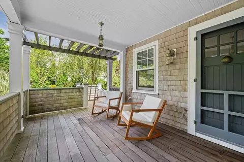 Exterior - 0 Cutter Ct, Marblehead, MA 01945 photo 3 of 8
