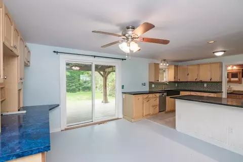 28 River St, Erving, MA 01344 photo 5