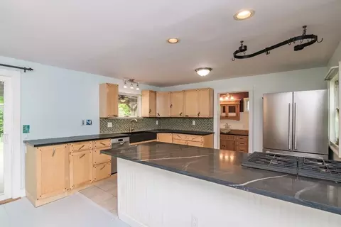 28 River St, Erving, MA 01344 photo 8