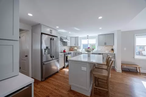 25 Lewis St, Reading, MA 01867 photo 9