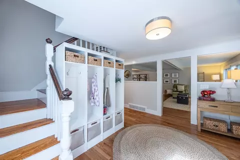 25 Lewis St, Reading, MA 01867 photo 10