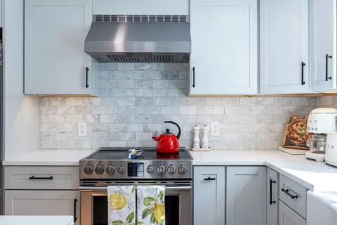 25 Lewis St, Reading, MA 01867 photo 14
