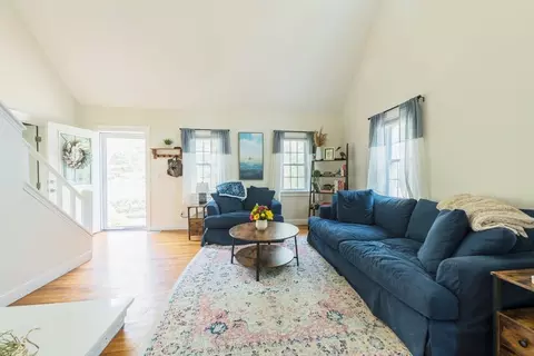 155 Great Marsh Rd, Centerville, MA 02632 photo 9