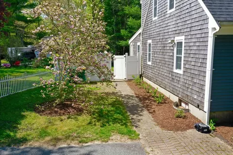 155 Great Marsh Rd, Centerville, MA 02632 photo 3
