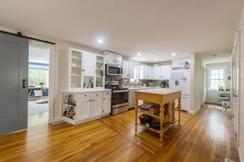 155 Great Marsh Rd, Centerville, MA 02632 photo 17