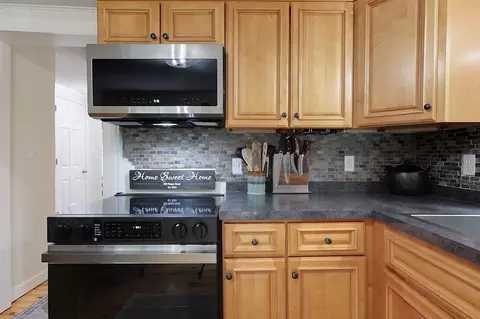 Kitchen - 209 Mason Rd, Townsend, MA 01474 photo 3 of 3