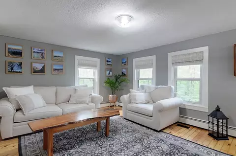 Living - 209 Mason Rd, Townsend, MA 01474 photo 1 of 4