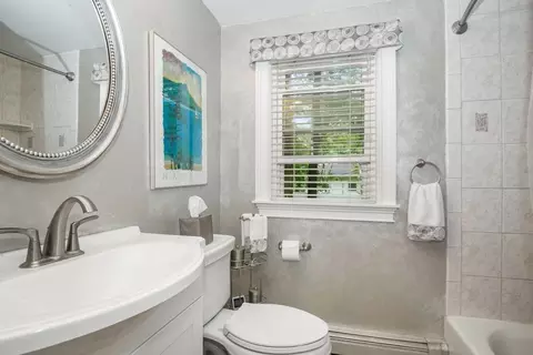 304 Hunting Rd, Needham, MA 02494 photo 11