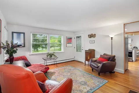 304 Hunting Rd, Needham, MA 02494 photo 5