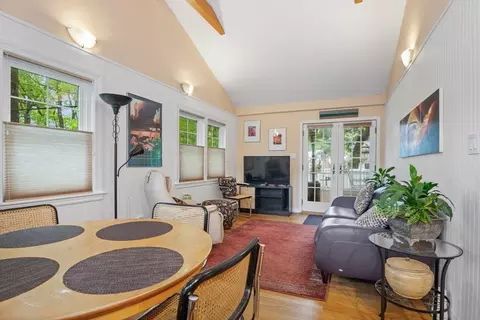 304 Hunting Rd, Needham, MA 02494 photo 9