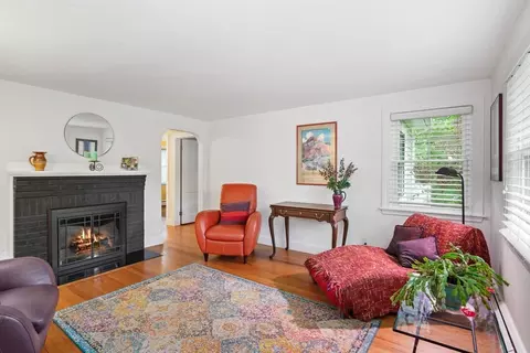 304 Hunting Rd, Needham, MA 02494 photo 4