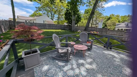 Exterior - 3 Bennett St, Hudson, MA 01749 photo 2 of 6