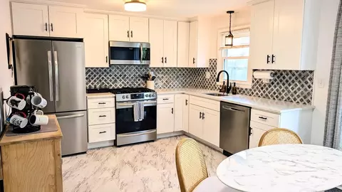 Kitchen - 3 Bennett St, Hudson, MA 01749 photo 1 of 3